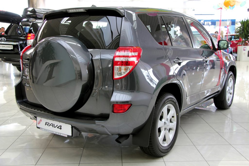 高爾夫球桿適合 Rav4